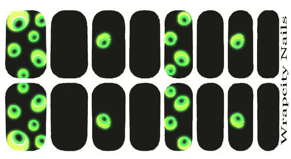 Eye of Newt Essence Nail Wrap