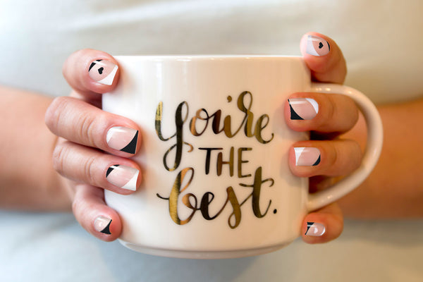 It's Not All Black & White Essence Nail Wrap