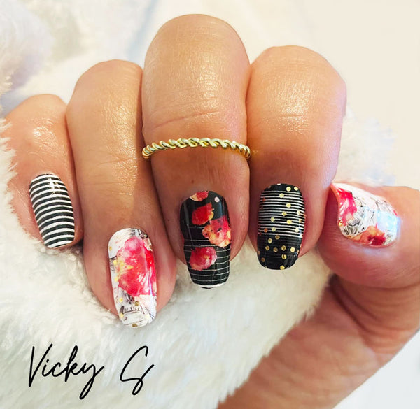 Poppy Daze EXCLUSIVE Nail Wrap