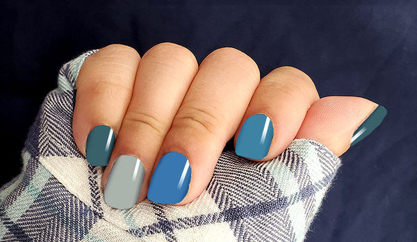 Blue Me Away Nail Wrap