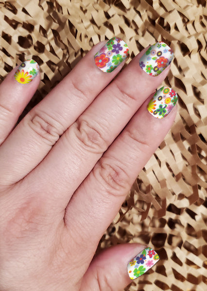 Campo De Flores Nail Wrap