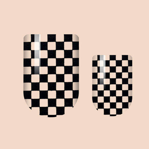 Checkerboard Nail Wrap