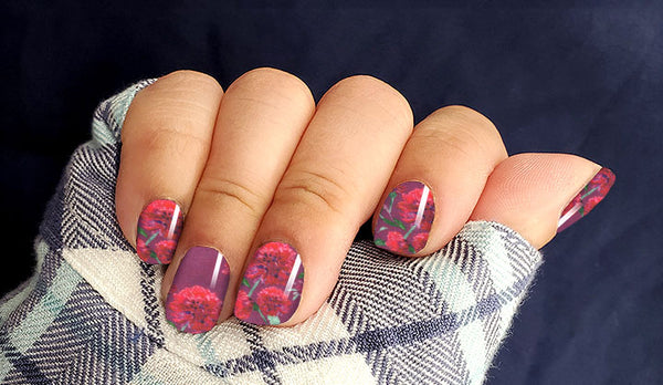 Currant Carnations Luxury Nail Wrap