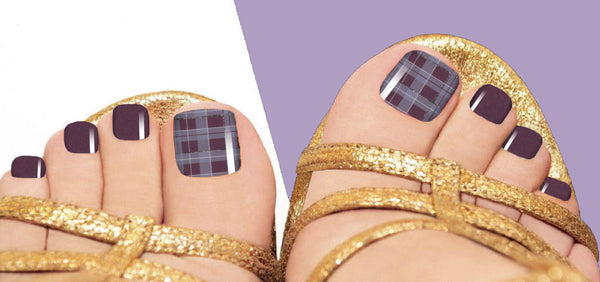 Plum Plaid Pedi Nail Wrap