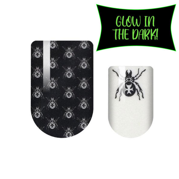 Spooky Spiders Nail Wrap